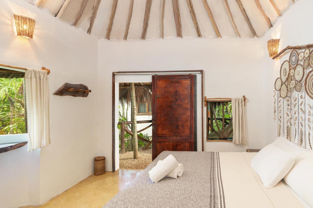 Yaxchen Tulum Cabanas & Cenote Esterno foto